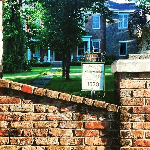 Rally Hill Manor: 319 W 8th St, Columbia, TN 38401
